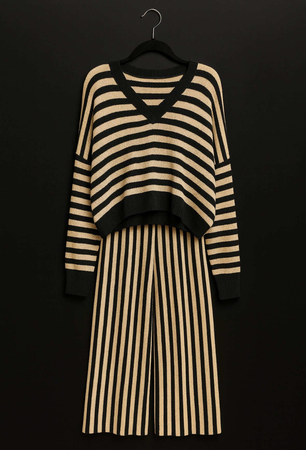 Black and Cream Striped Set