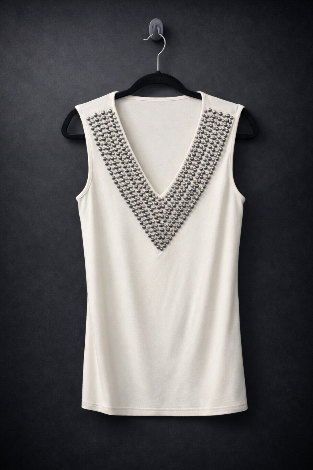 V for Victory Studded Tank
